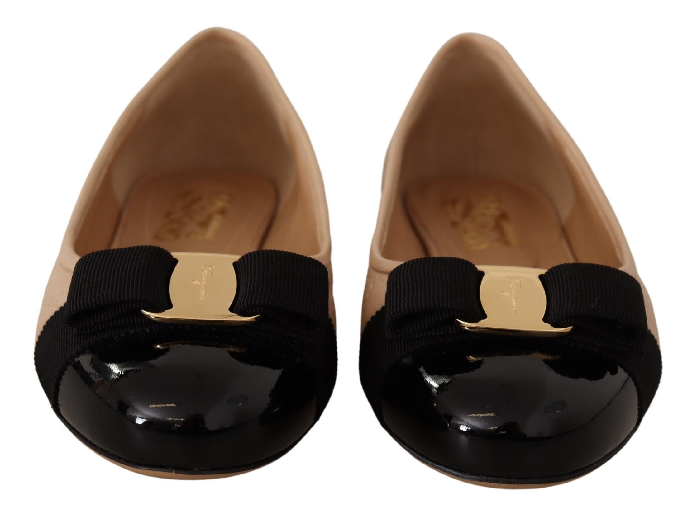 Salvatore Ferragamo Elegant Quilted Leather Flats - Chic Dual-Tone Design - ACCEXO