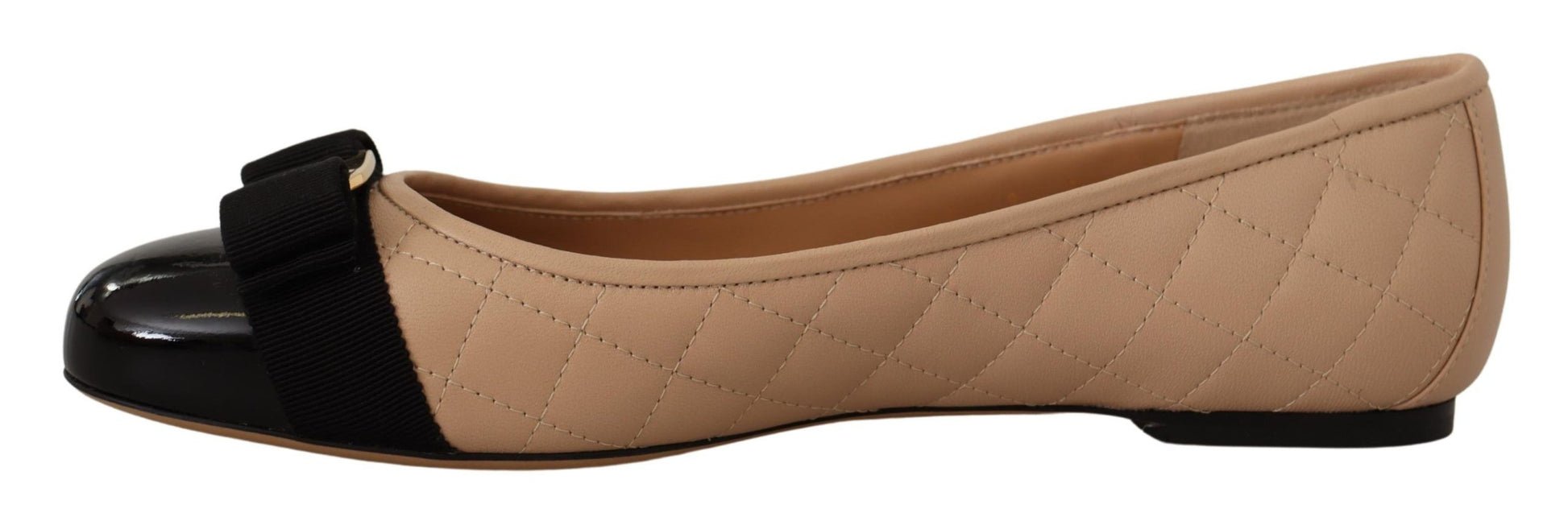 Salvatore Ferragamo Elegant Quilted Leather Flats - Chic Dual-Tone Design - ACCEXO