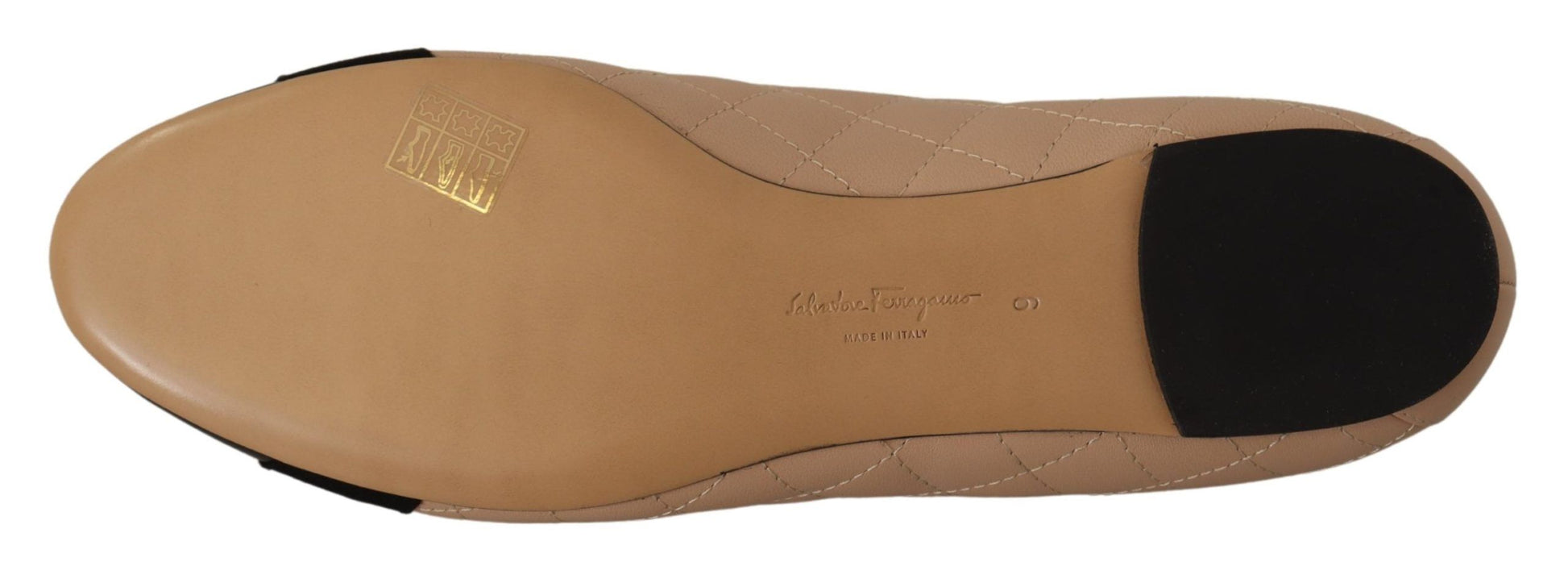 Salvatore Ferragamo Elegant Quilted Leather Flats - Chic Dual-Tone Design - ACCEXO