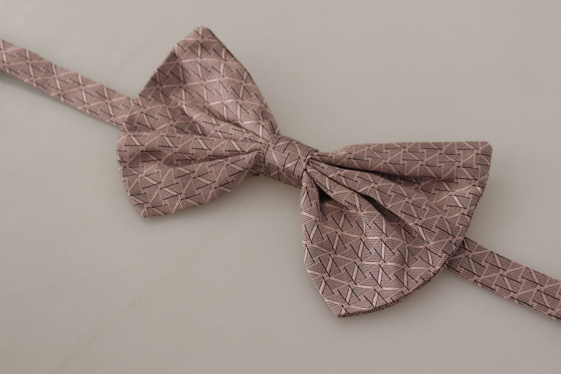 Dolce & Gabbana Elegant Silk Gray Bow Tie - Men's Formalwear - ACCEXO