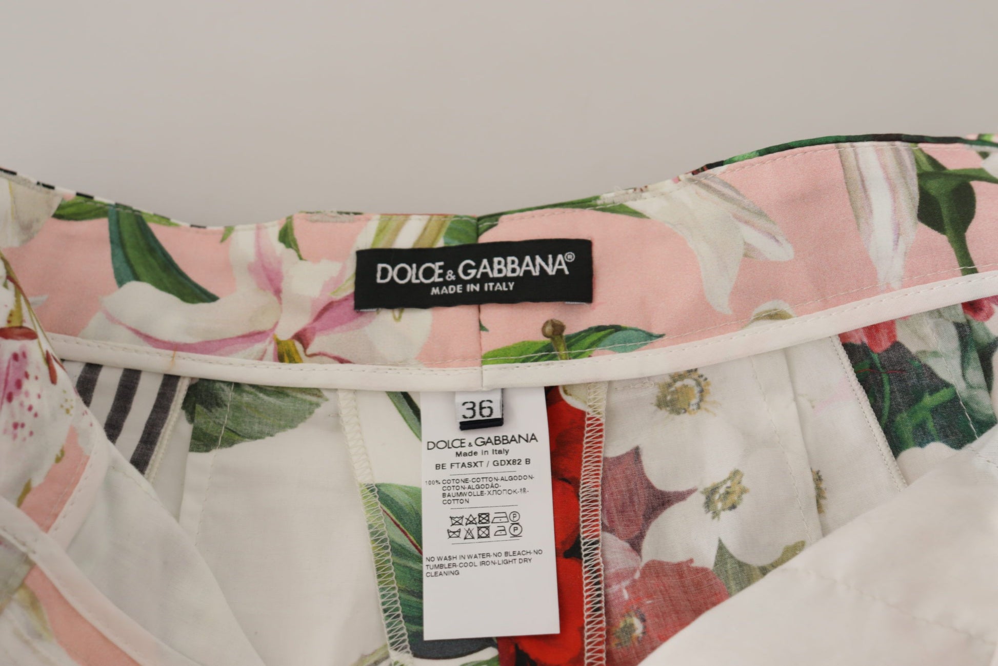 Dolce & Gabbana Floral High Waist Hot Pants Shorts - ACCEXO