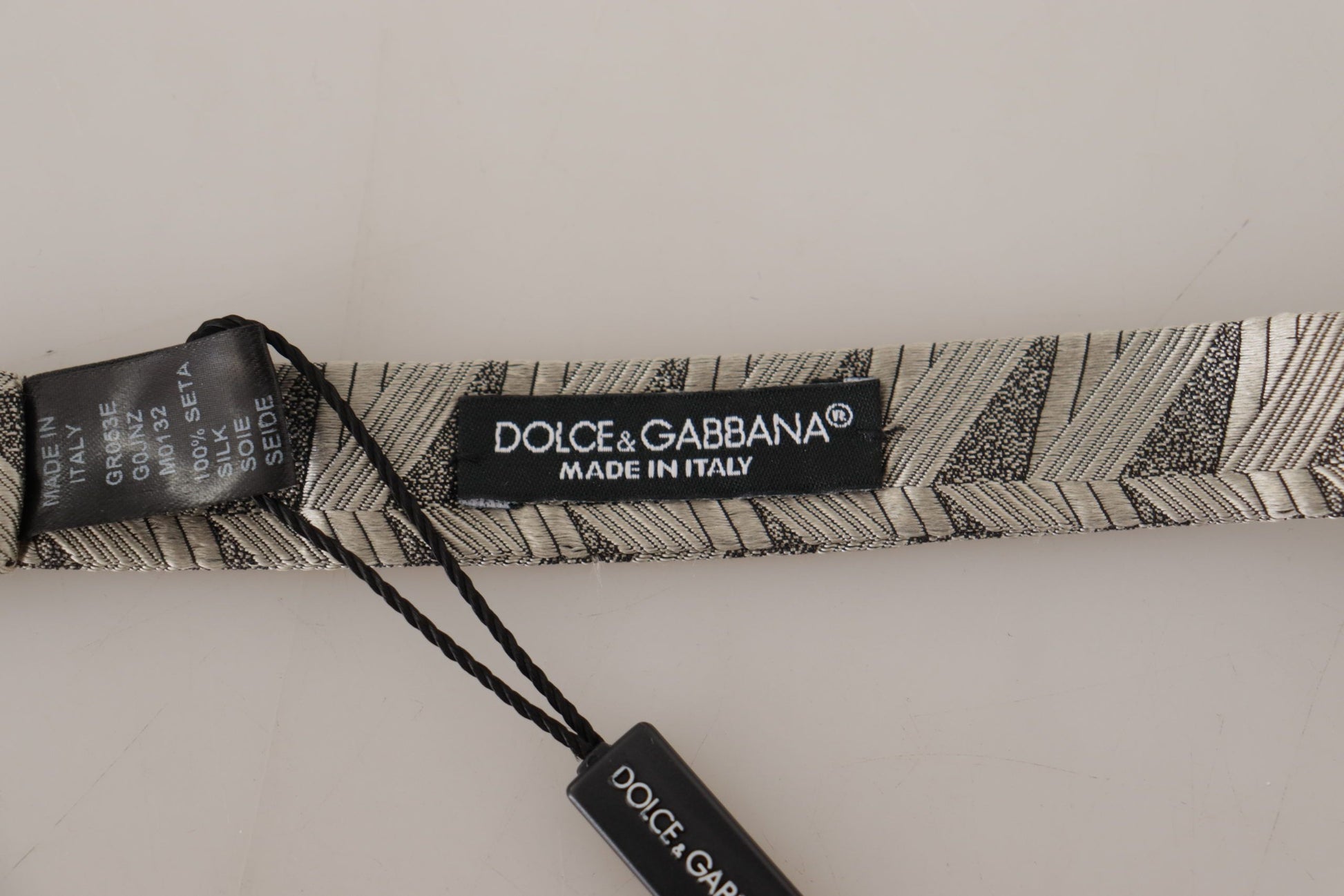 Dolce & Gabbana Elegant Silk Grey Bow Tie - ACCEXO