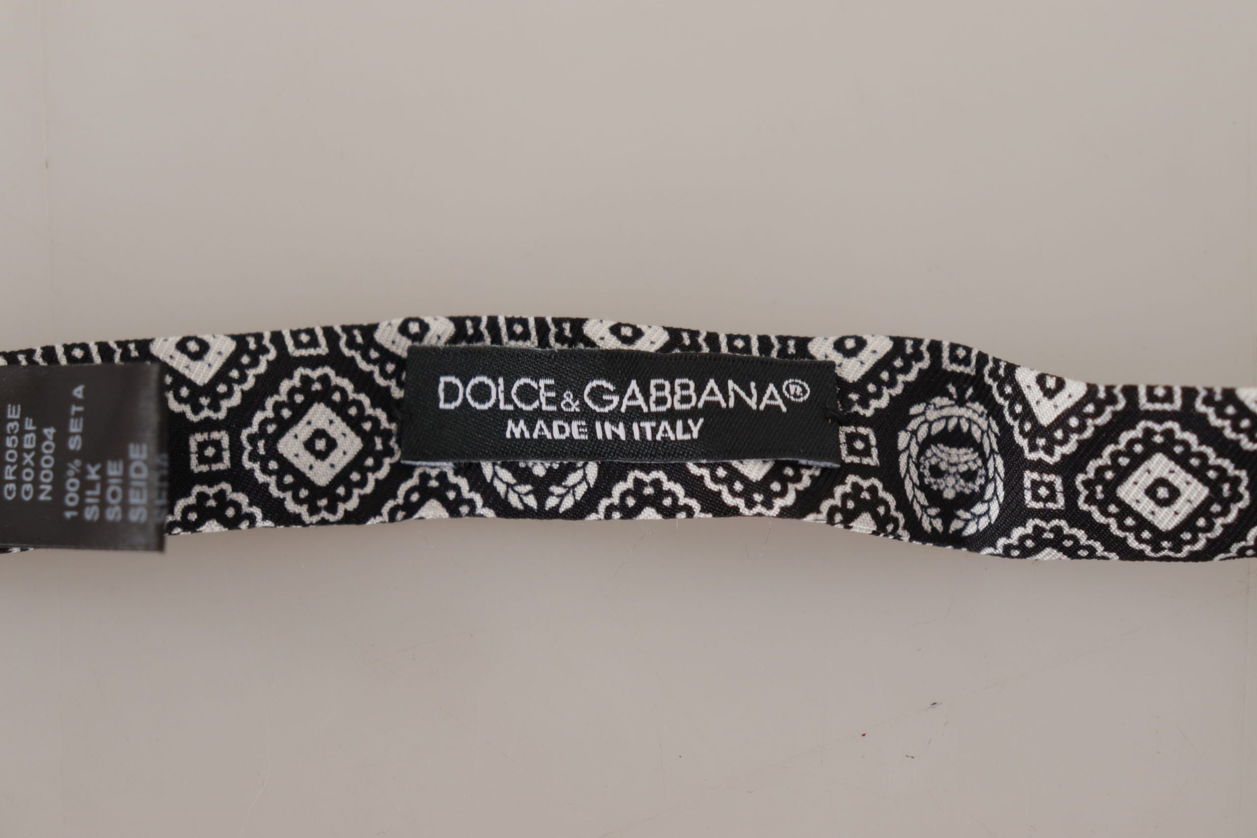 Dolce & Gabbana Elegant Silk Black Bow Tie - ACCEXO