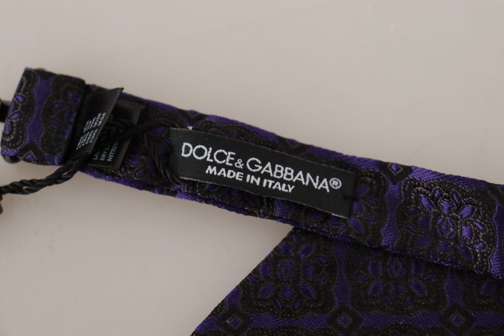 Dolce & Gabbana Elegant Blue Geometric Silk Bow Tie - ACCEXO