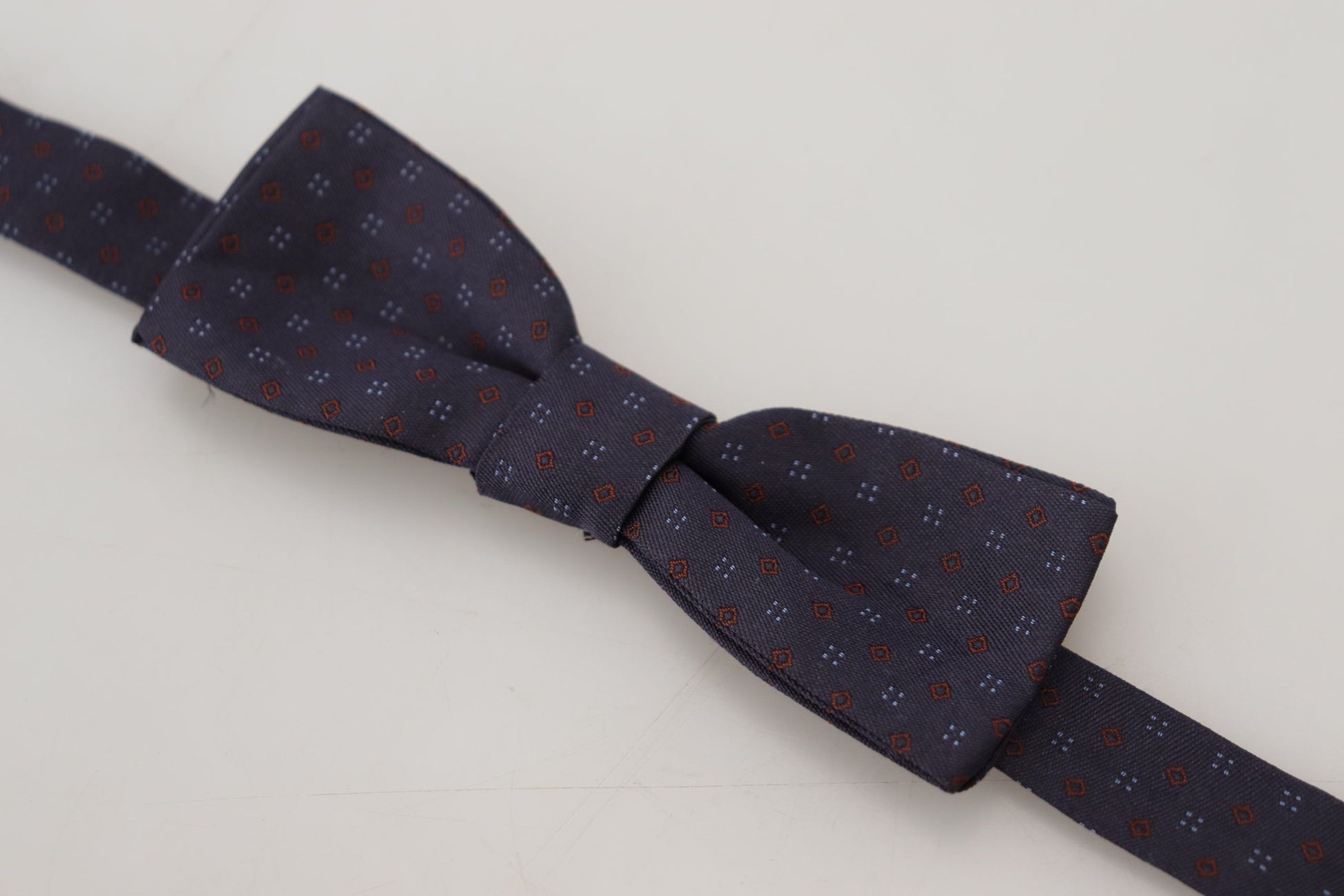 Dolce & Gabbana Elegant Silk Patterned Bow Tie - ACCEXO
