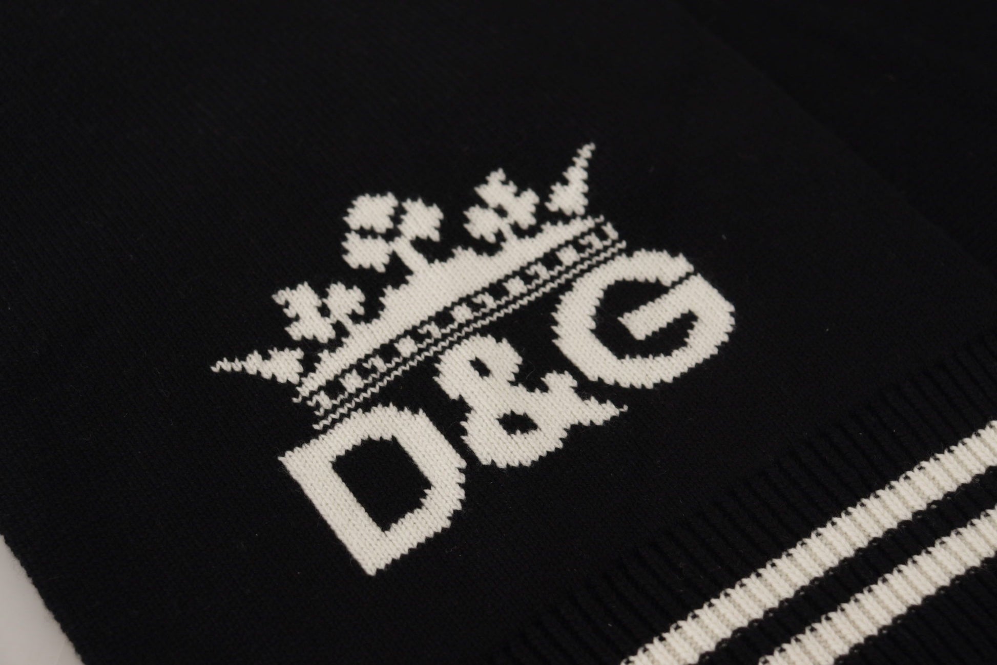 Dolce & Gabbana Elegant Cashmere Men's Scarf Wrap - ACCEXO