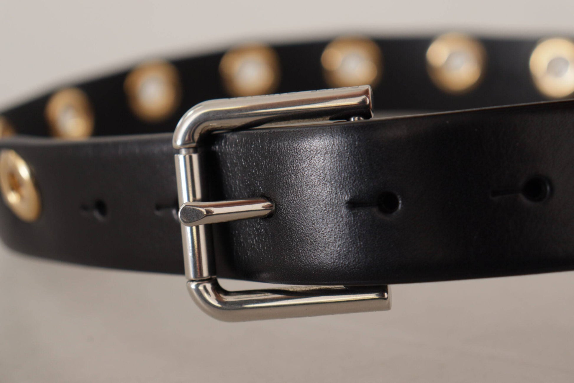 Dolce & Gabbana Chic Black Leather Belt with Engraved Buckle - ACCEXO