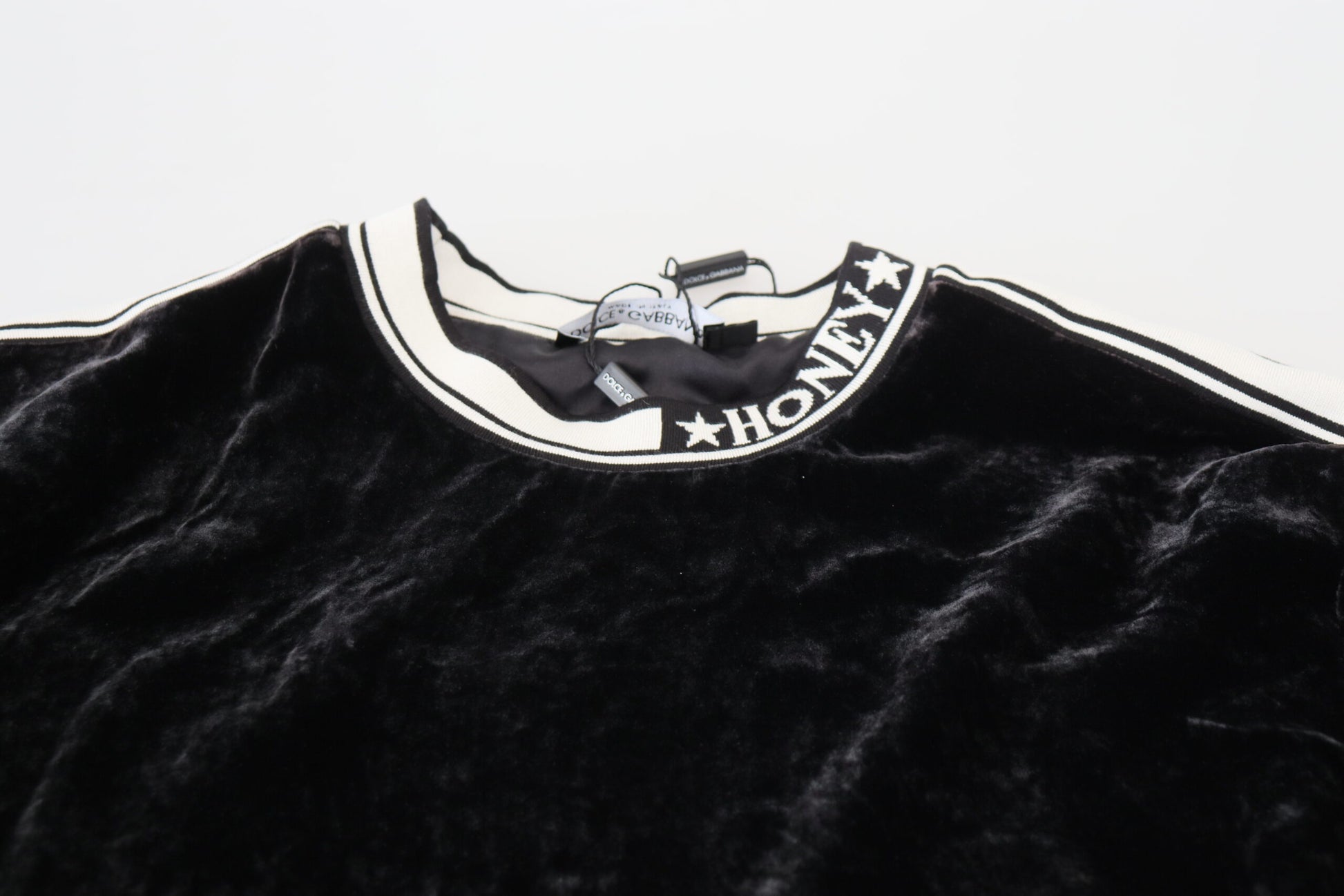 Dolce & Gabbana Elegant Silk Blend Velvet Sweater - ACCEXO