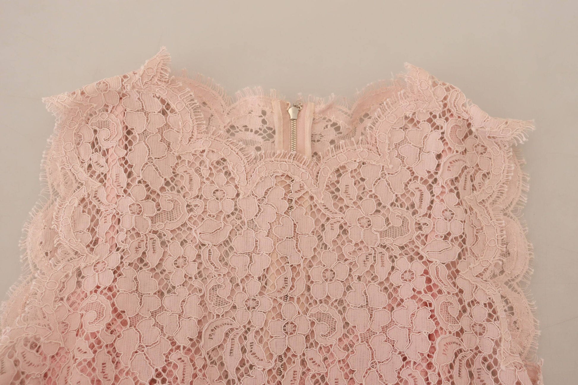 Dolce & Gabbana Elegant Sheer Lace Sleeveless Blouse in Pink - IT40|S