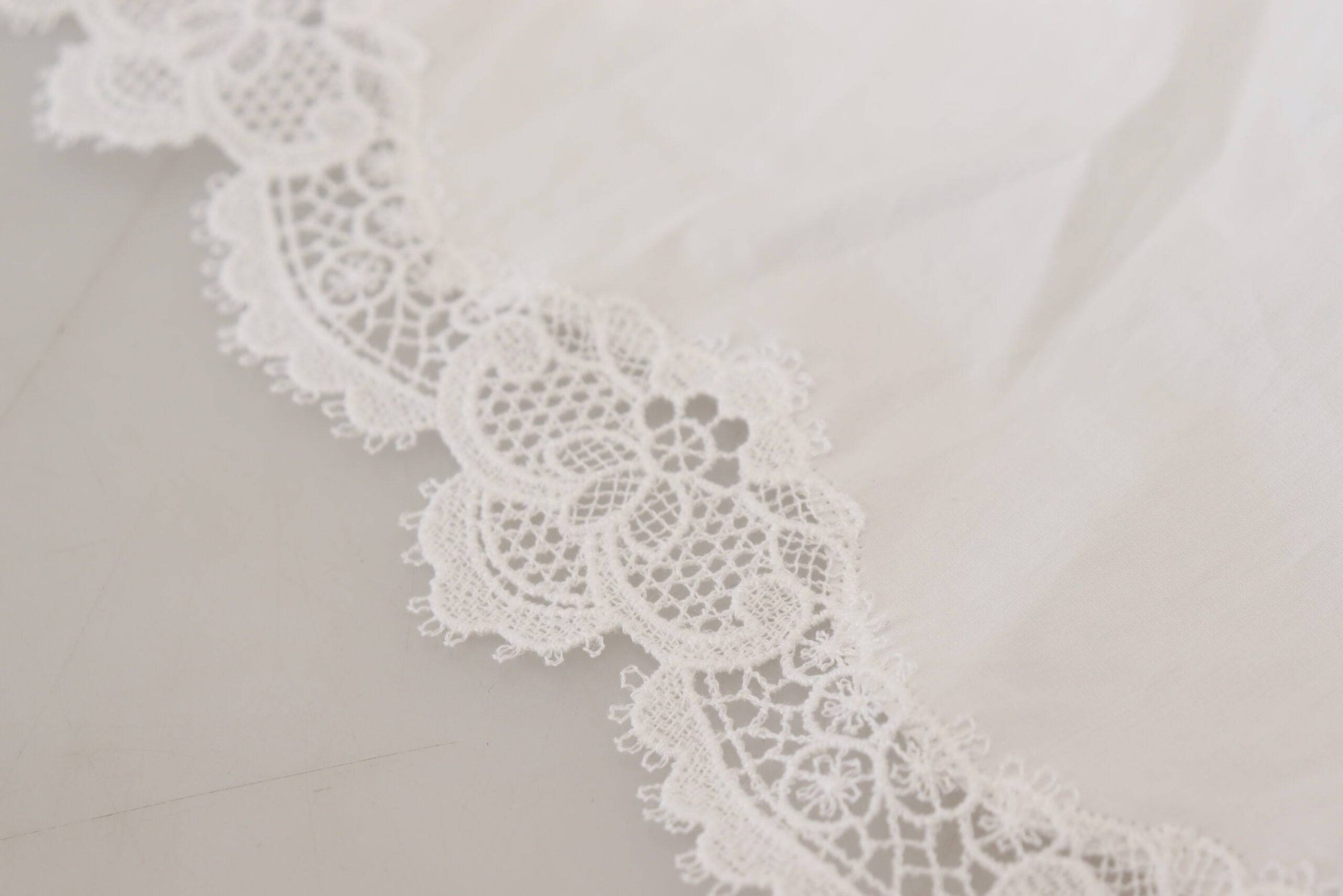 Dolce & Gabbana Elegant White Lace Trim Cotton Blouse - IT40|S