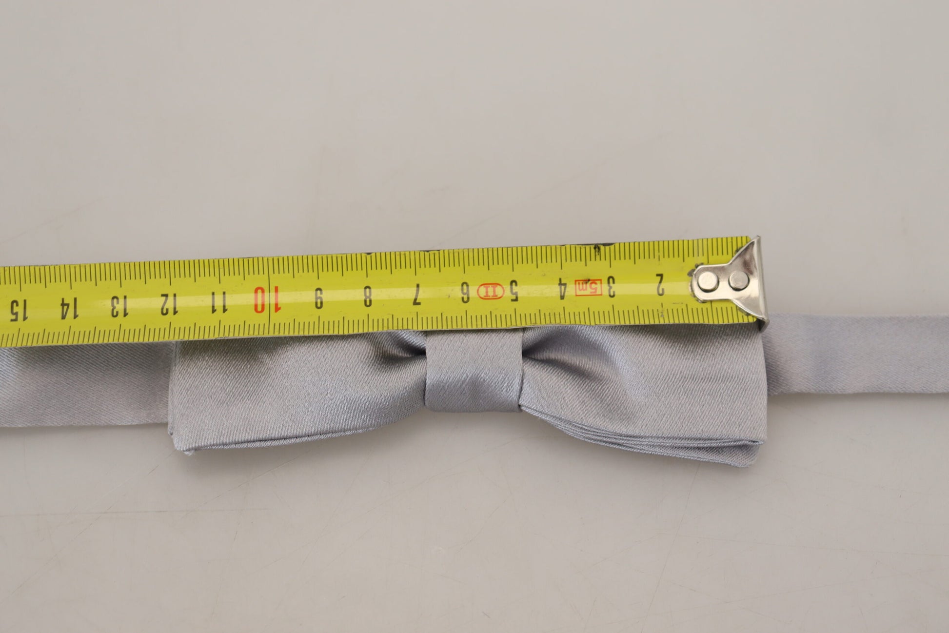 Dolce & Gabbana Elegant Gray Silk Bow Tie - ACCEXO
