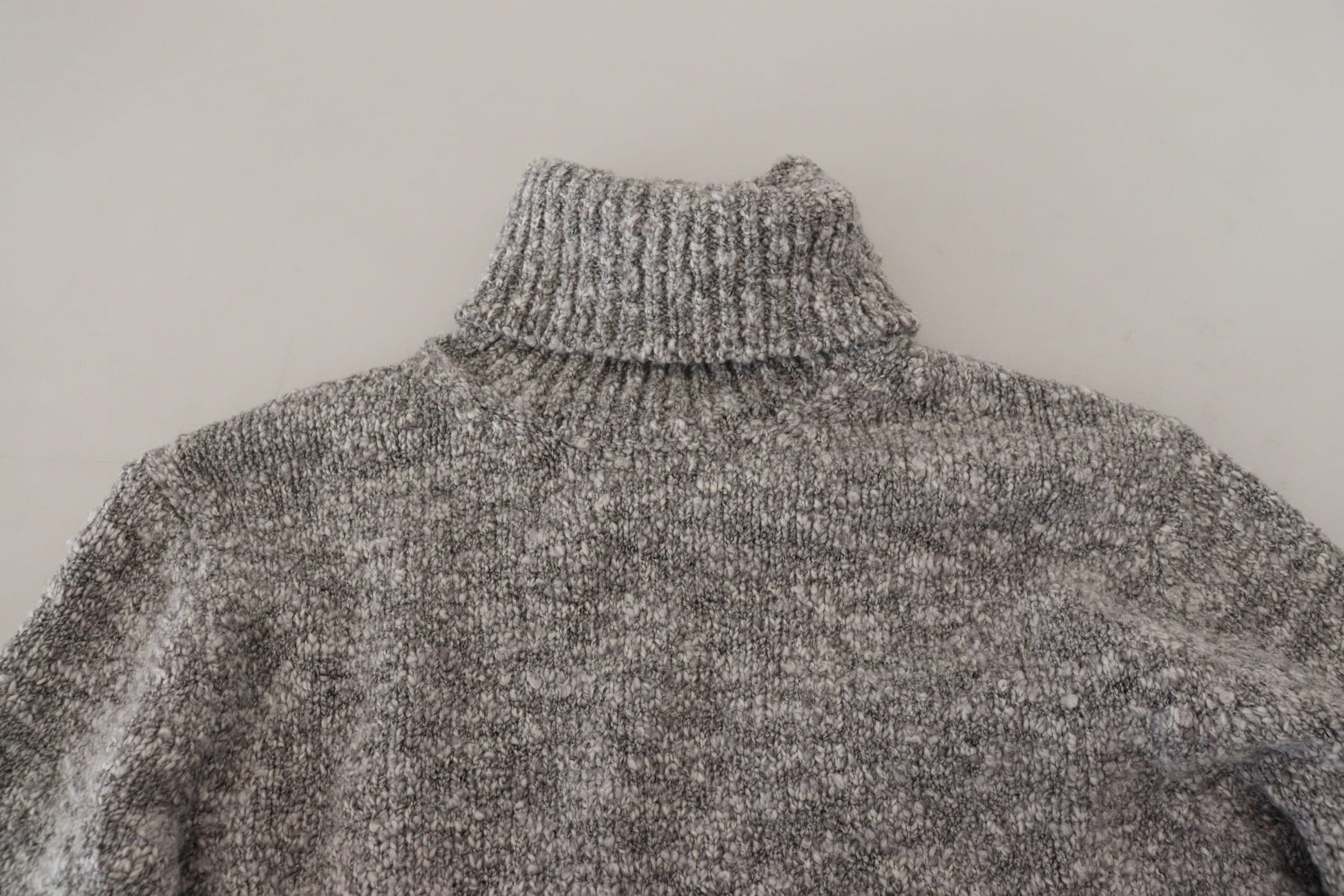 Dolce & Gabbana Elegant Gray Wool-Blend Turtleneck Sweater - ACCEXO