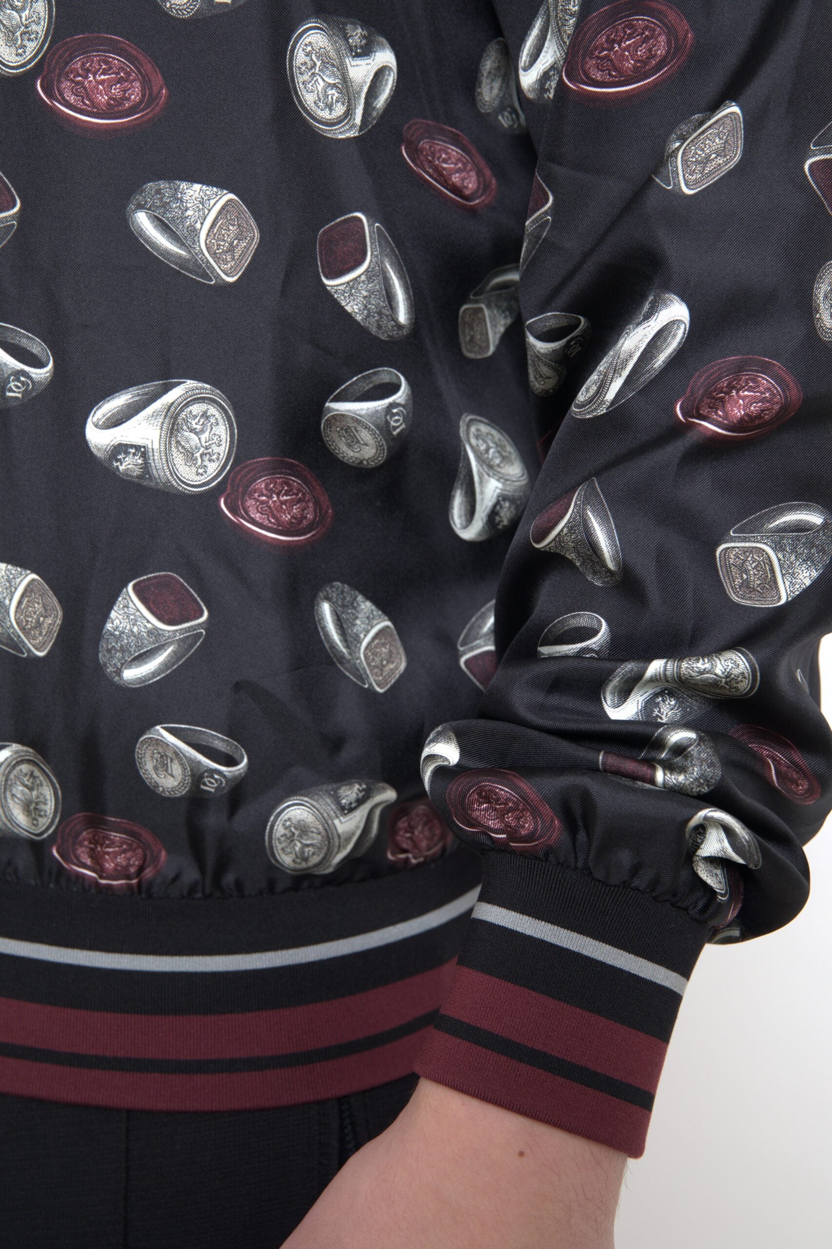Dolce & Gabbana Elegant Silk Crewneck Pullover - Black Multicolor - ACCEXO