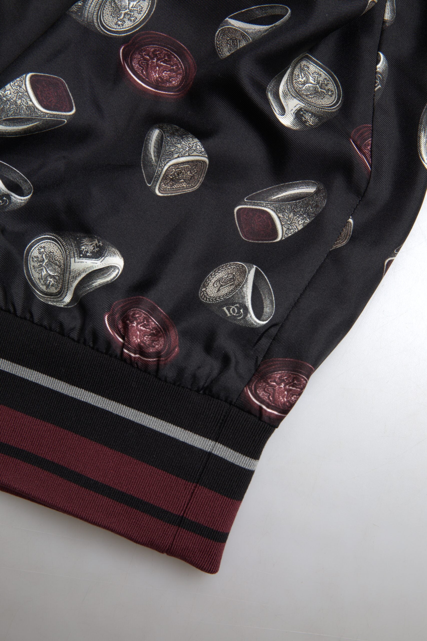 Dolce & Gabbana Elegant Silk Crewneck Pullover - Black Multicolor - ACCEXO