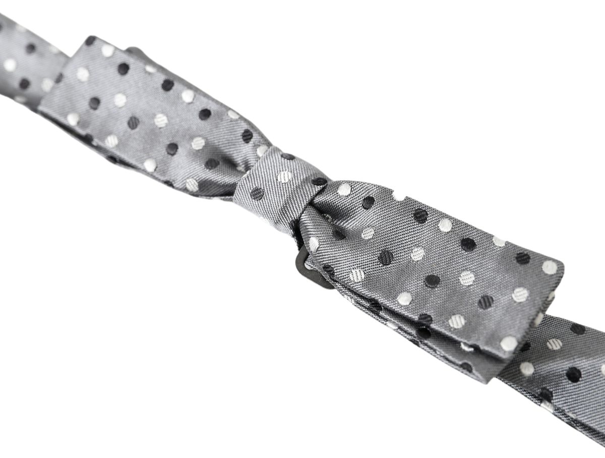 Dolce & Gabbana Elegant Silk Gray Bow Tie - ACCEXO