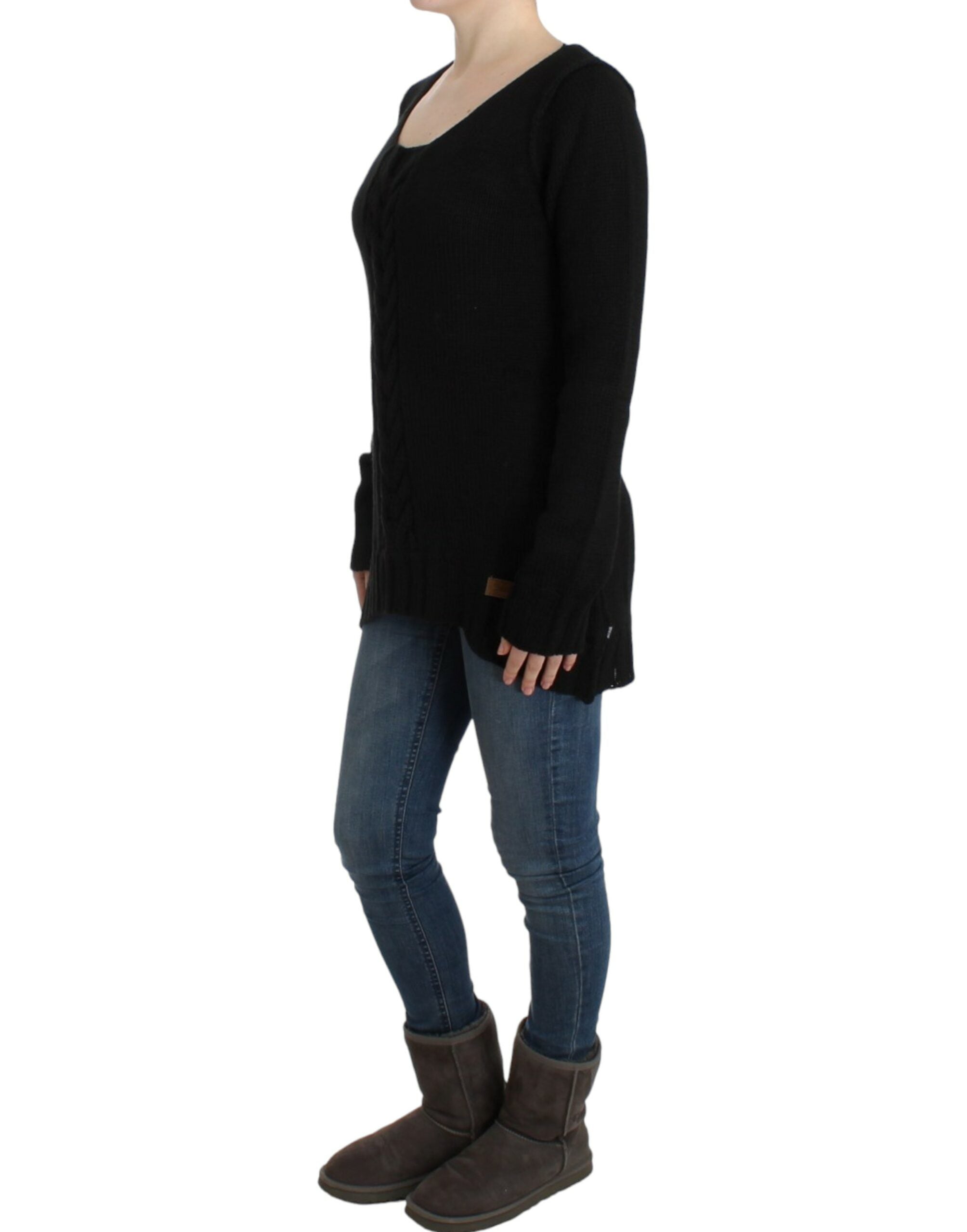 Cavalli Alluring Black Knitted Crew Neck Sweater - ACCEXO