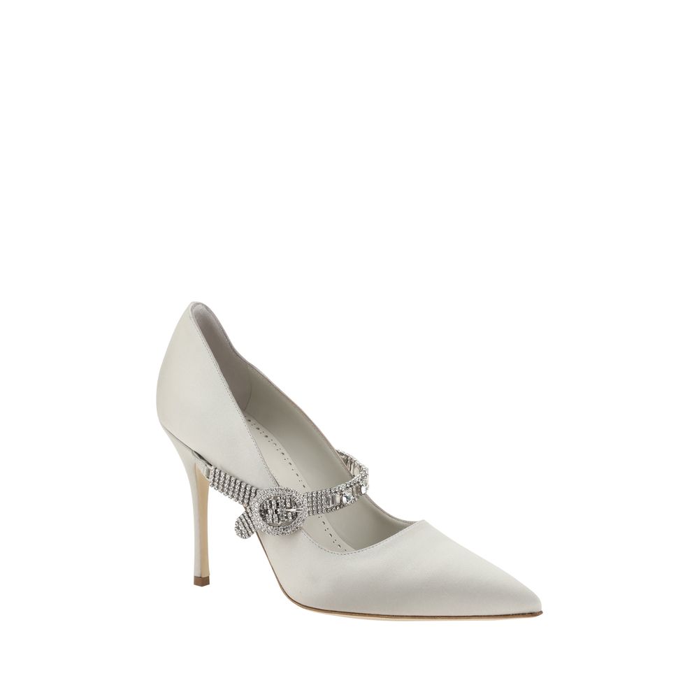 Manolo Blahnik Hamedi Pumps - ACCEXO