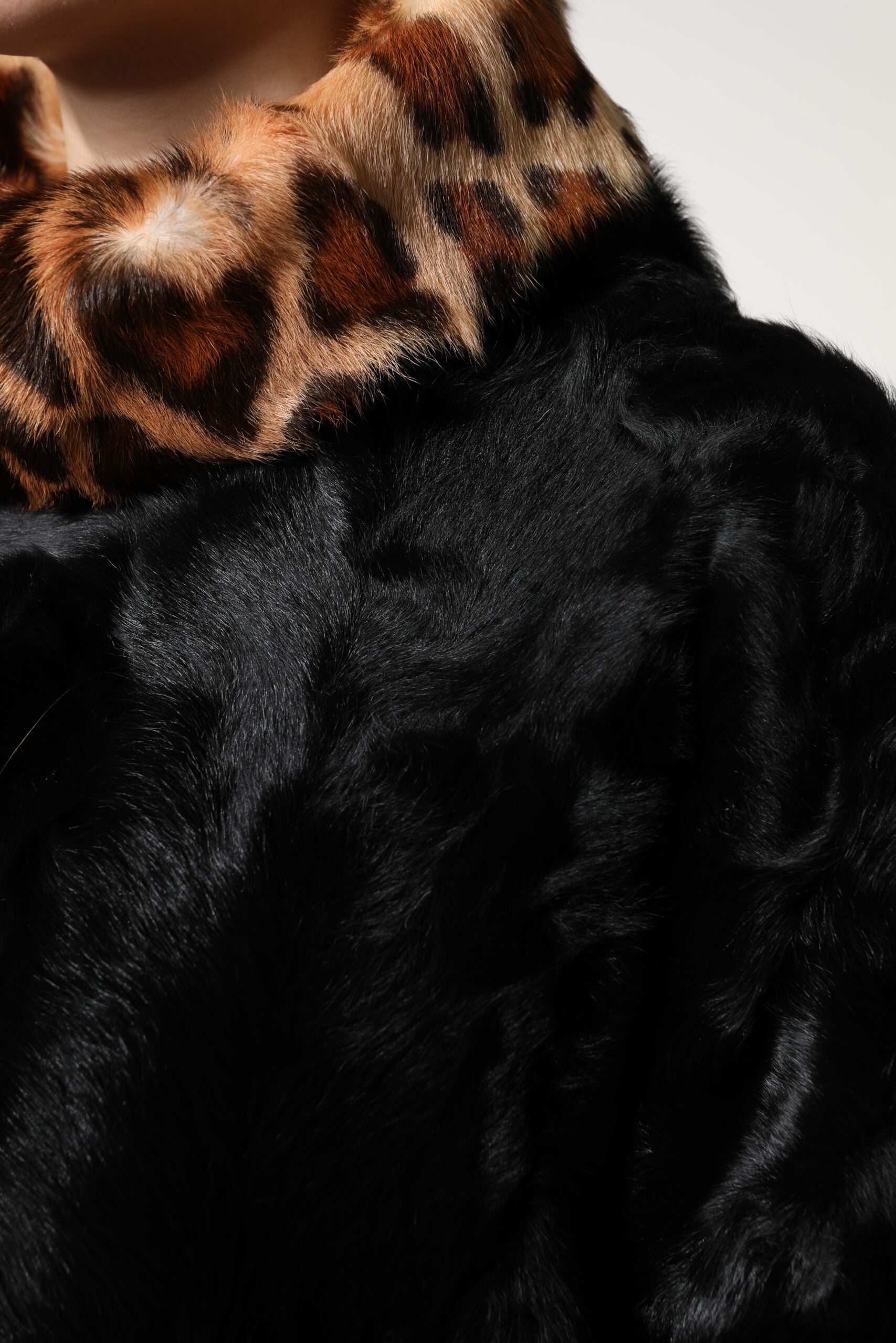 Dolce & Gabbana Black Lamb Fur Short Women Coat Jacket - ACCEXO