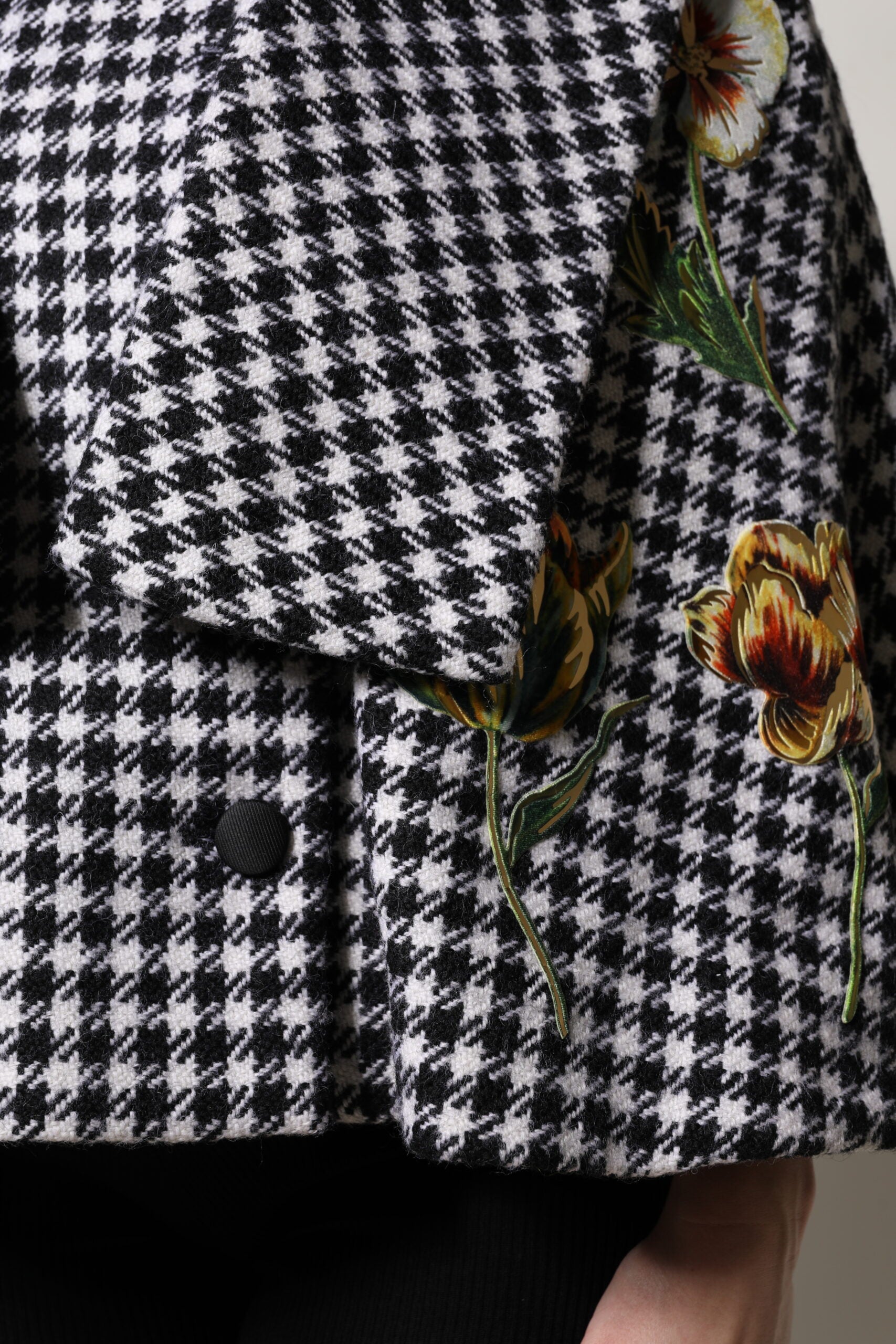 Dolce & Gabbana Black White Monochrome Patterned Floral Cape Jacket - ACCEXO