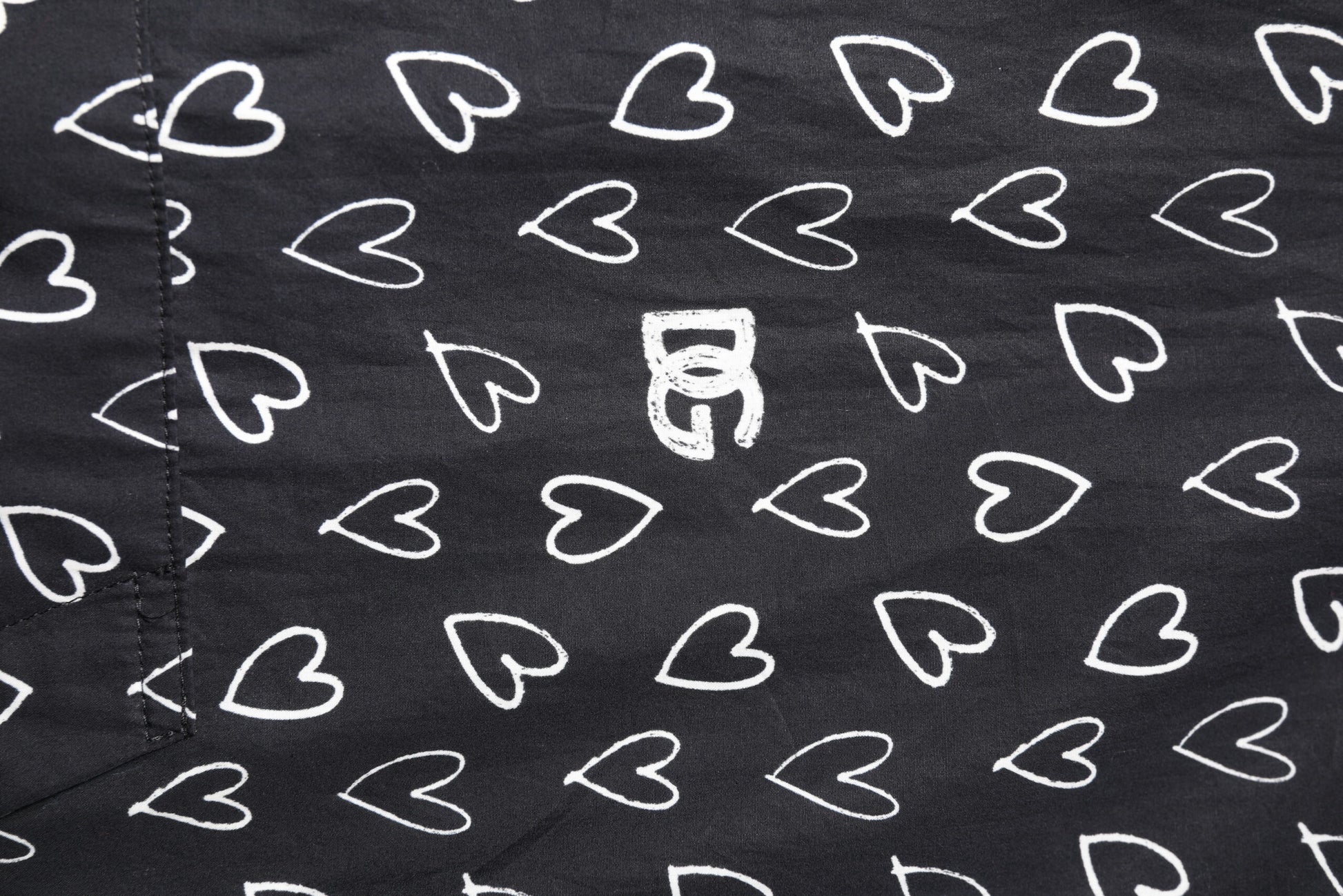 Dolce & Gabbana Black Heart Print Hooded Windbreaker Jacket - ACCEXO