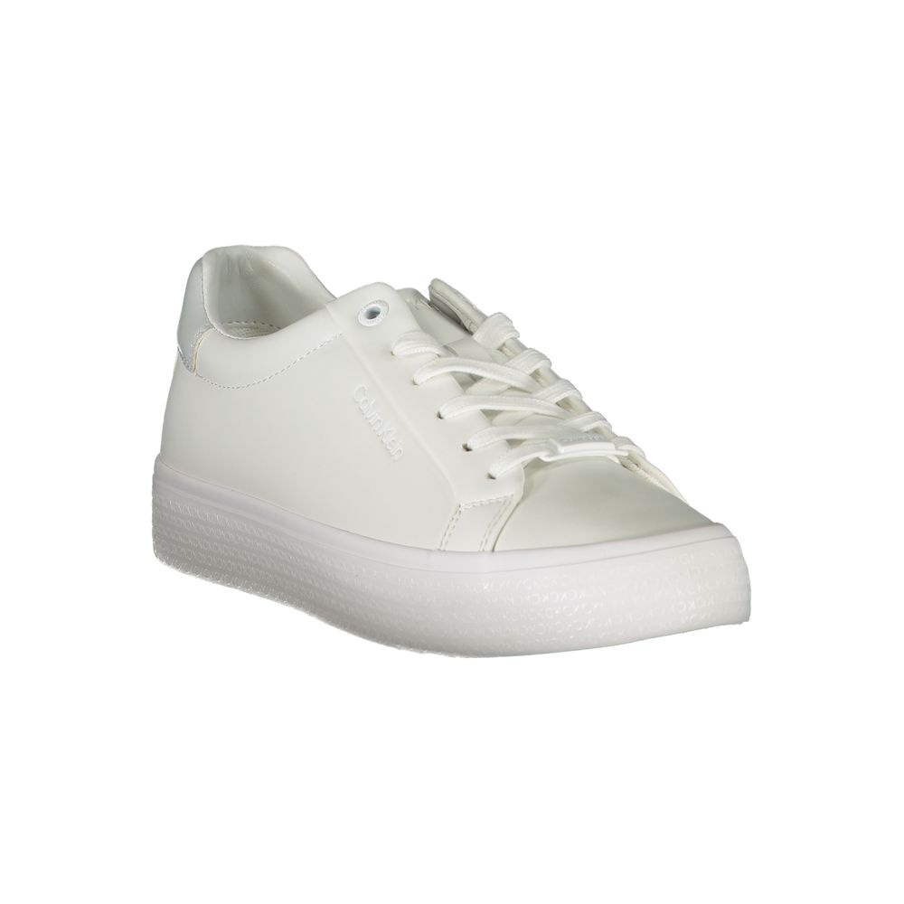 Calvin Klein Elegant White Sneakers with Contrast Detailing - ACCEXO