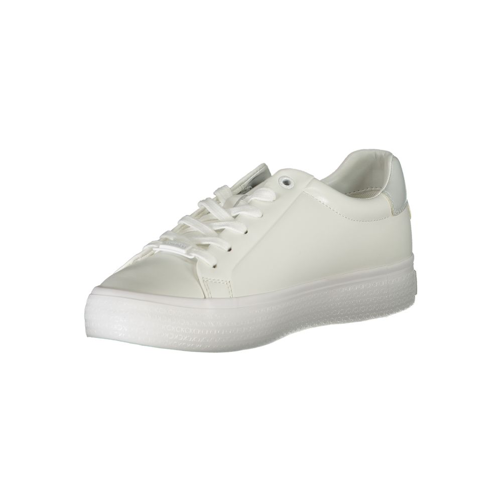 Calvin Klein Elegant White Sneakers with Contrast Detailing - ACCEXO