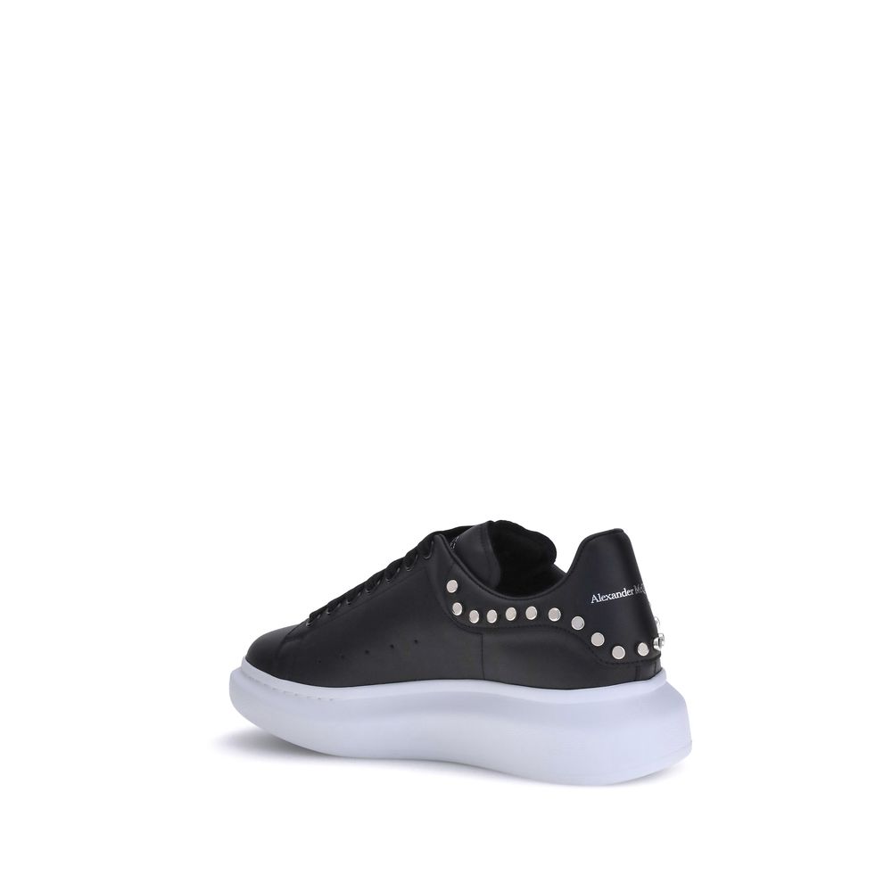 Alexander McQueen Stud leather Sneakers - ACCEXO