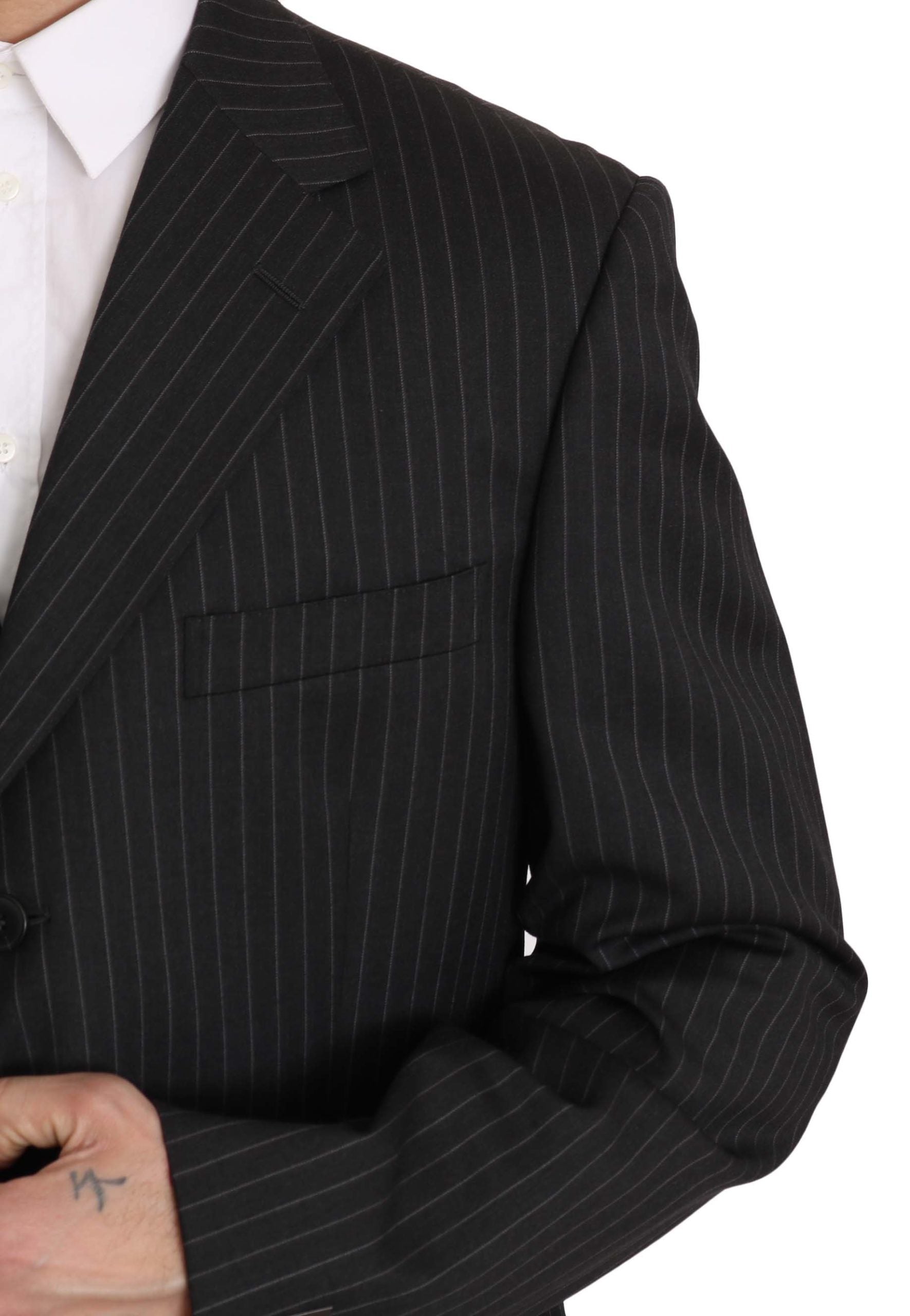 Z ZEGNA Elegant Black Striped Wool Suit - ACCEXO