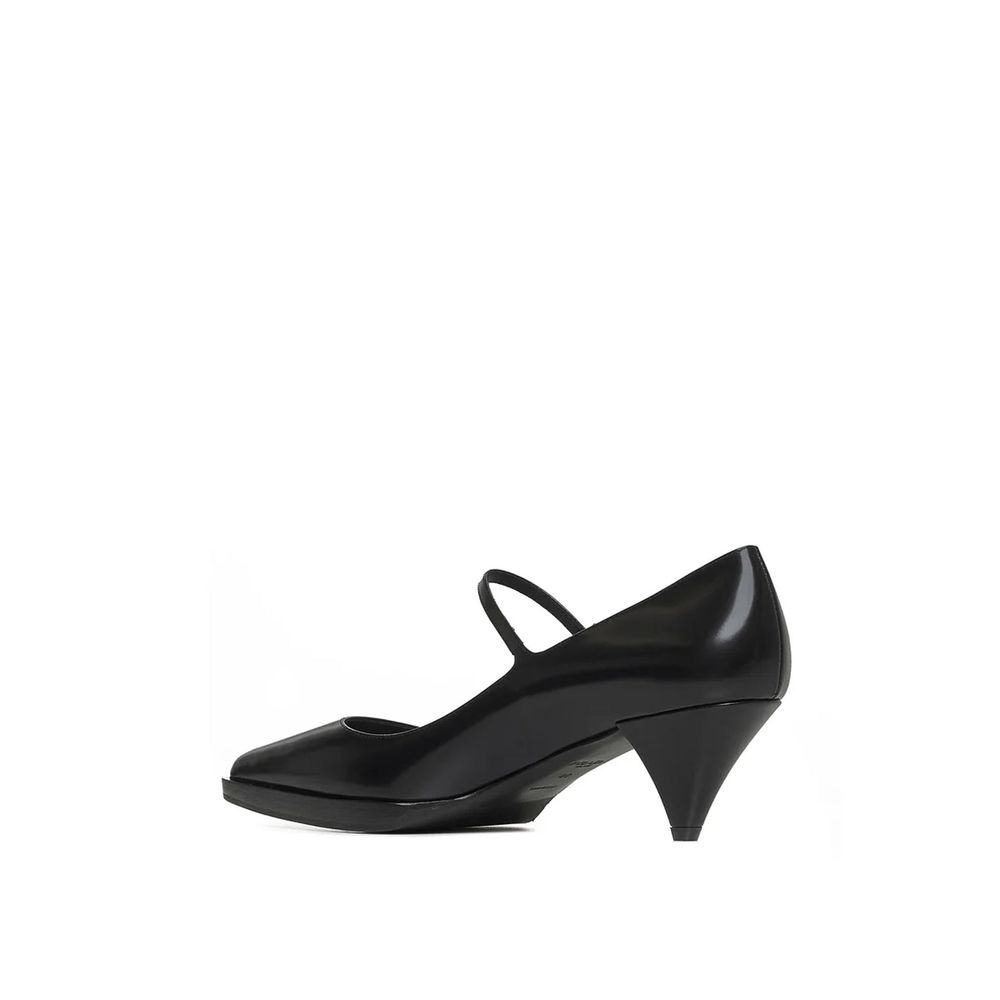 Prada Leather Pumps - ACCEXO