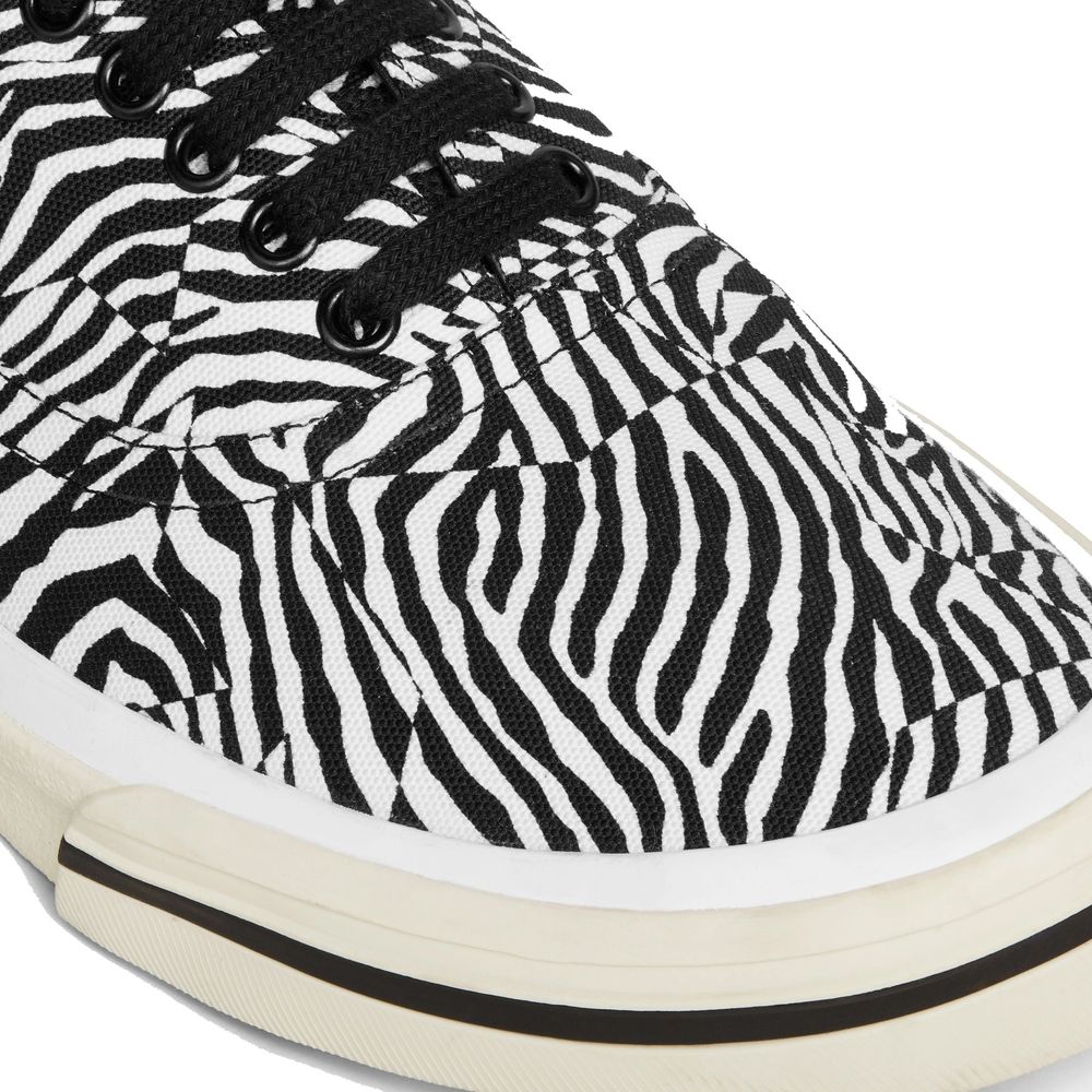 Celine Elliot Sneakers - ACCEXO