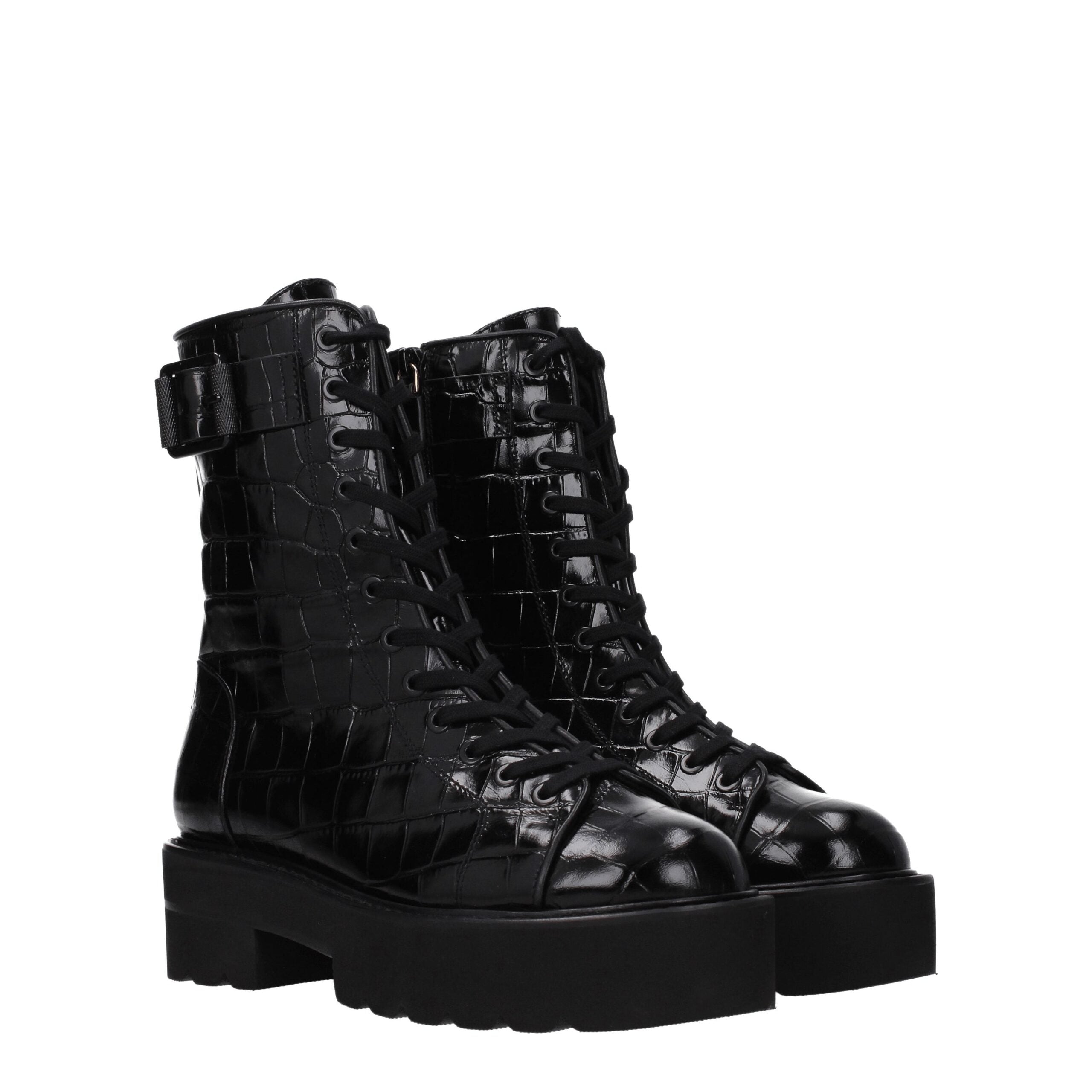 Stuart Weitzman Black Leather Ankle - ACCEXO