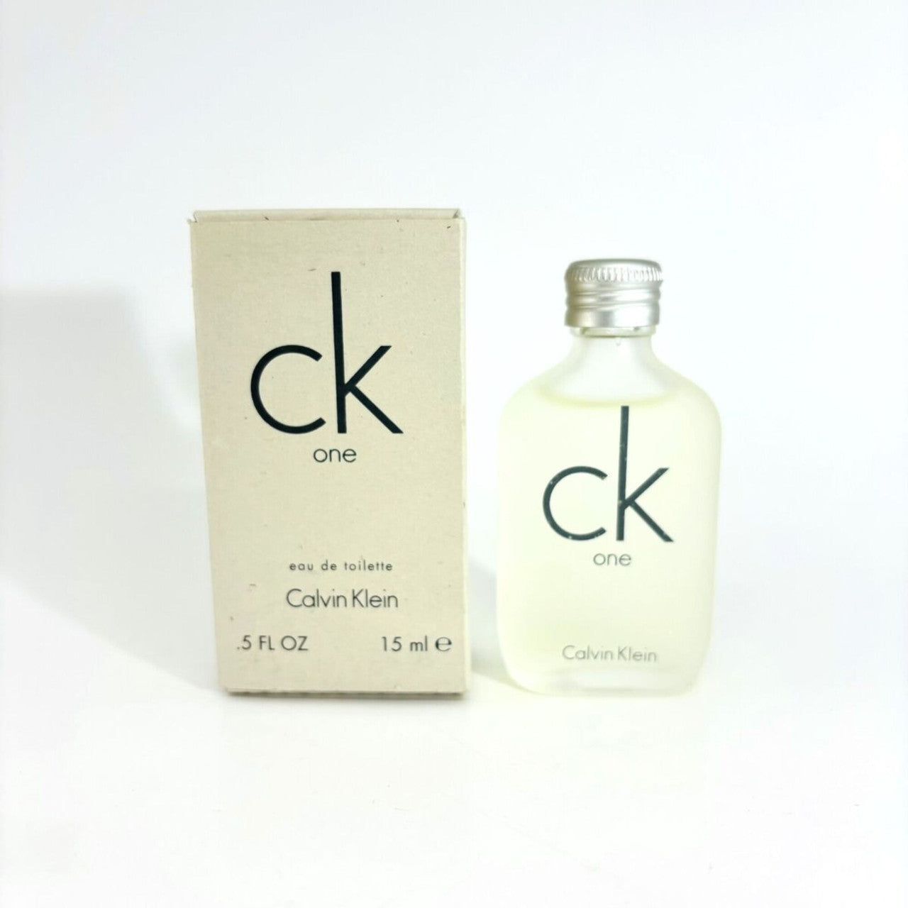 CK ONE 15 ML EAU DE TOILETTE MINI
