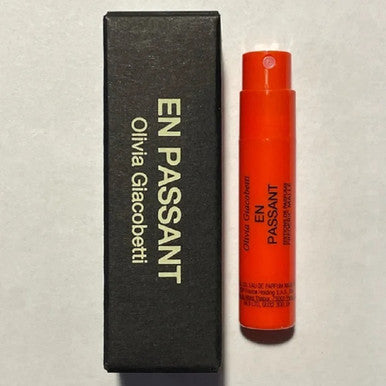 Frederic Malle En Passant 0.04 Eau De Parfum Vial Spray For Women - ACCEXO