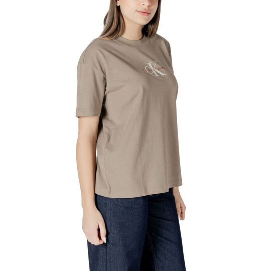 Woman’s taupe Calvin Klein t-shirt from Calvin Klein Jeans Beige Cotton Tops collection