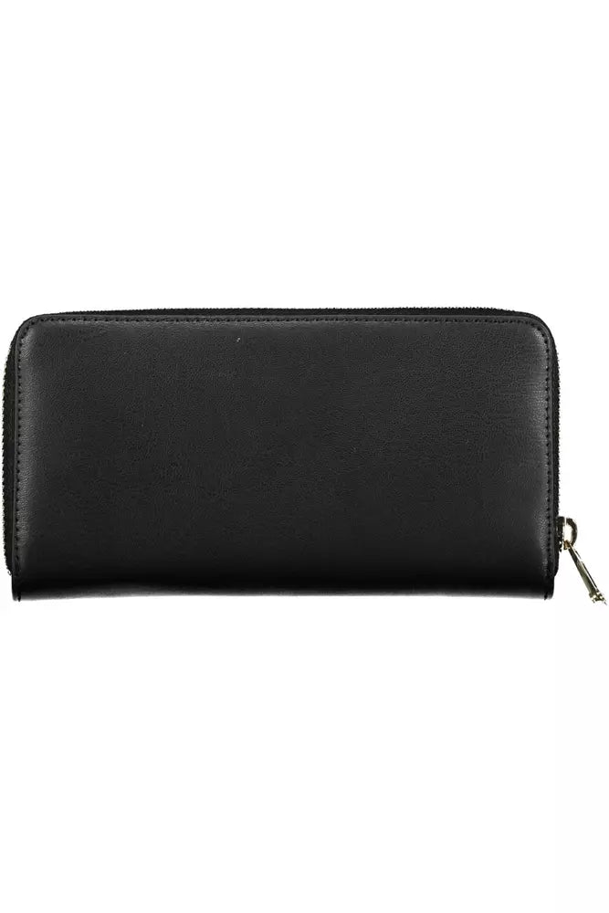 Tommy Hilfiger Black Polyethylene Wallet with zipper for women. Stylish black wallet