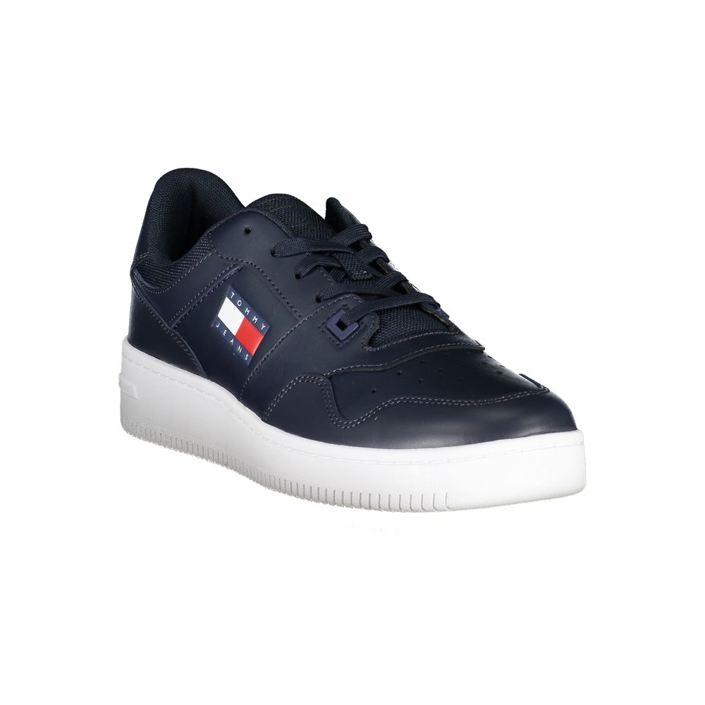 Navy Tommy Hilfiger sneaker in Blue Contrast Sneakers with Logo Detail design